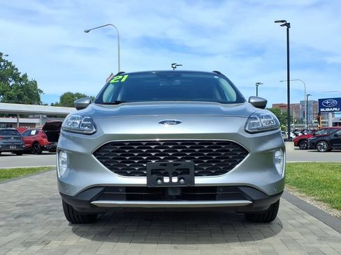 Used 2021 Ford Escape Titanium AWD/4WD image 2
