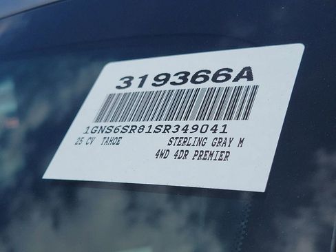 Used 2025 Chevrolet Tahoe Premier AWD/4WD image 35