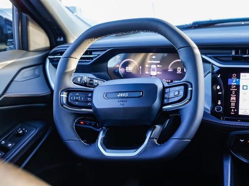New 2026 Jeep Cherokee Limited AWD/4WD image 18