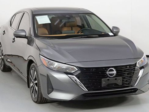 Used 2024 Nissan Sentra SV w/ SV Premium Package image 50