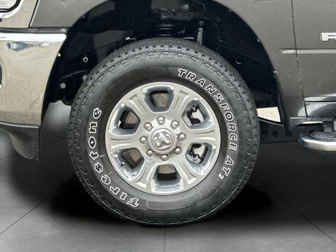 Used 2024 RAM 2500 Big Horn image 23