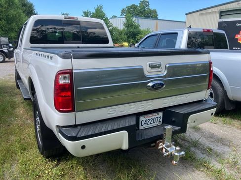 Used 2016 Ford F250 Platinum AWD/4WD image 4