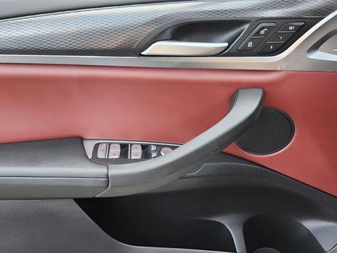 Used 2022 BMW X3 sDrive30i w/ M Sport Package 2 image 24