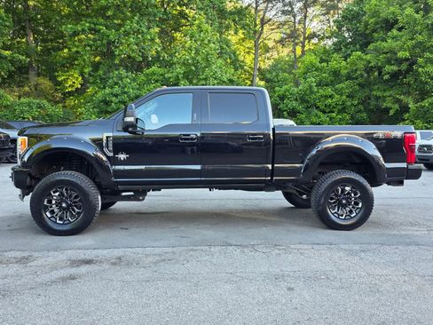 Used 2019 Ford F250 Lariat w/ Lariat Ultimate Package AWD/4WD image 4