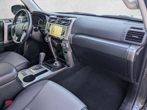 Used 2023 Toyota 4Runner SR5 Premium w/ Moonroof Package AWD/4WD image 22