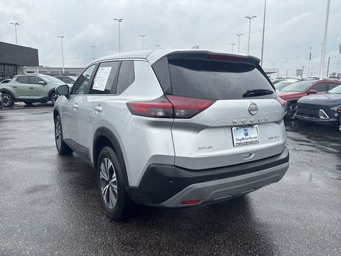 Used 2023 Nissan Rogue SV AWD/4WD image 8