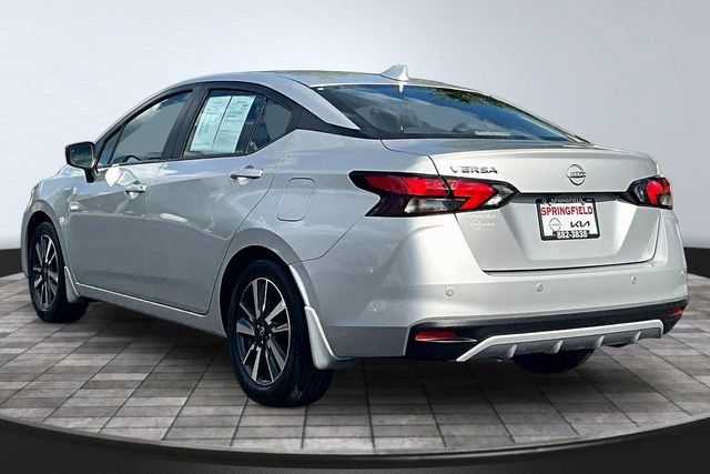 Used 2025 Nissan Versa SV w/ Trunk Package FWD image 4