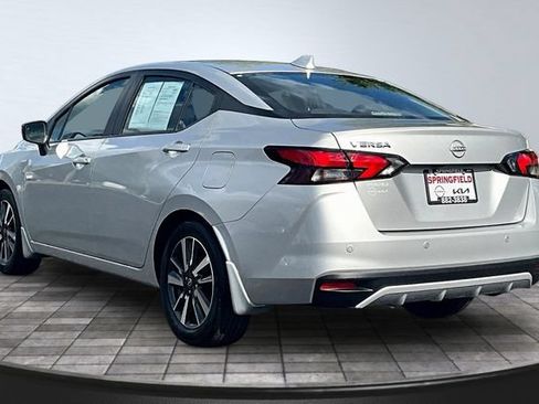Used 2025 Nissan Versa SV w/ Trunk Package FWD image 4