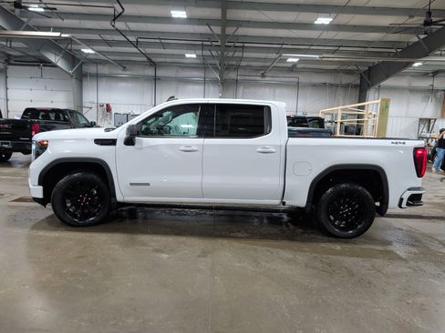 Used 2023 GMC Sierra 1500 Elevation image 5