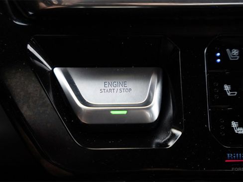 Used 2024 GMC Sierra 2500 Denali w/ Denali Reserve Package image 16