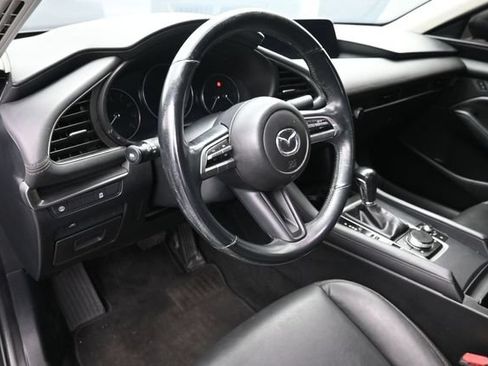 Used 2020 MAZDA MAZDA3 Sedan w/ Select Package FWD image 23