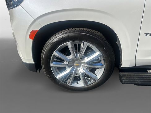 Used 2024 Chevrolet Tahoe High Country image 15