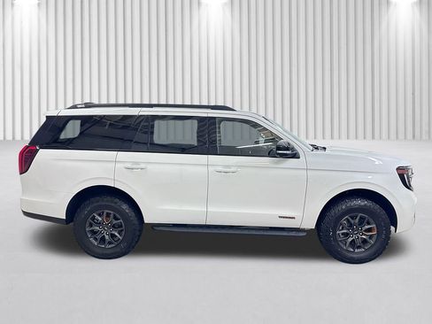 New 2026 Ford Expedition Tremor image 3