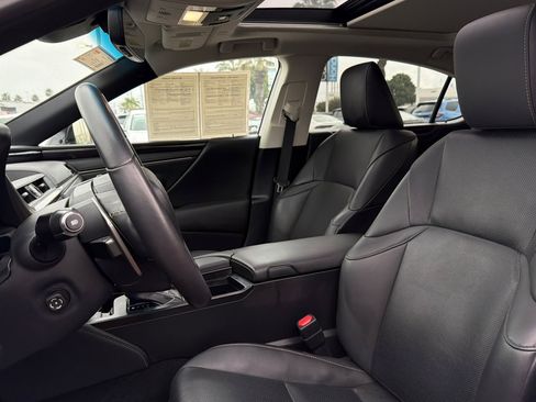 Used 2021 Lexus ES 350 w/ Premium Package image 21