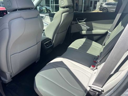 Used 2023 Acura RDX FWD w/ Technology Package image 9