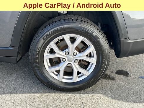 Used 2022 Jeep Grand Cherokee L Limited image 9