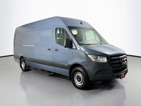 Used 2019 Mercedes-Benz Sprinter 170 image 7