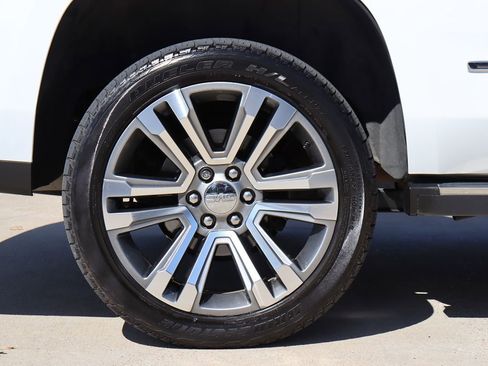 Used 2019 GMC Yukon Denali w/ Denali Ultimate Package image 48