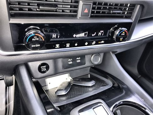 New 2026 Nissan Rogue SV image 18