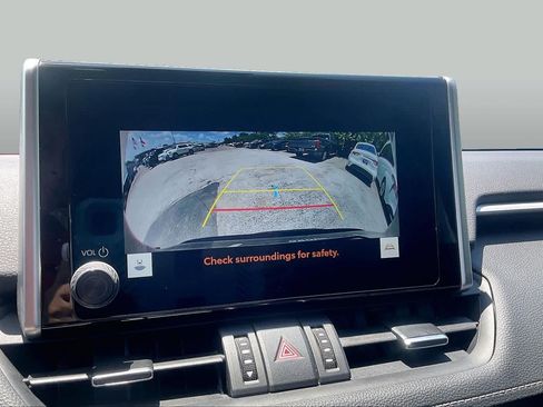 Used 2025 Toyota RAV4 XLE Premium FWD image 26