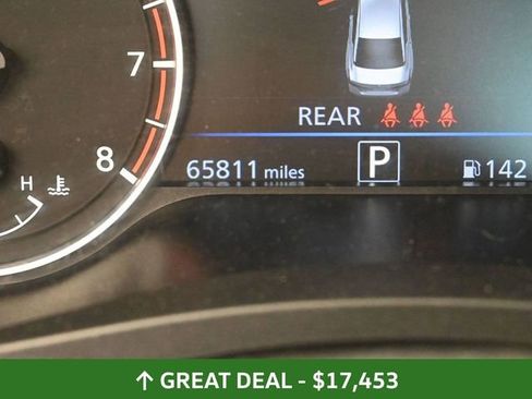 Used 2024 Nissan Altima 2.5 SV image 36