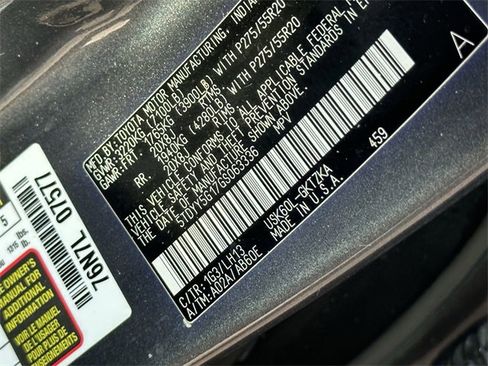 Used 2016 Toyota Sequoia Platinum image 32