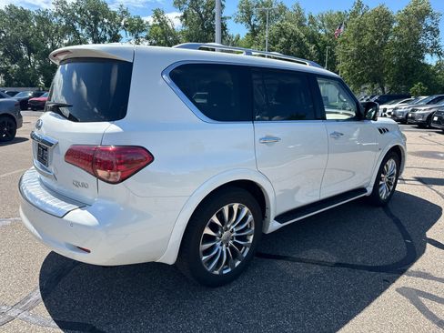 Used 2017 INFINITI QX80 4WD w/ Deluxe Technology Package image 8