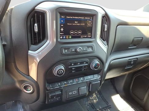 Used 2025 Chevrolet Silverado 2500 Custom w/ Custom Value Package AWD/4WD image 10