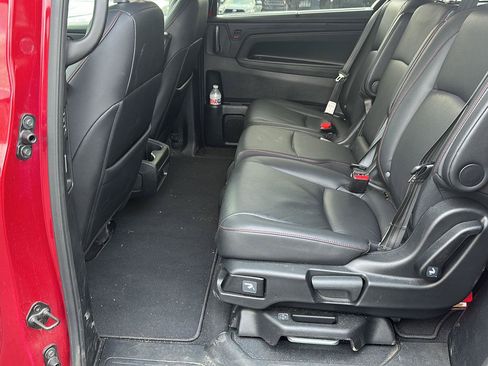 Used 2025 Honda Odyssey Sport-L image 9