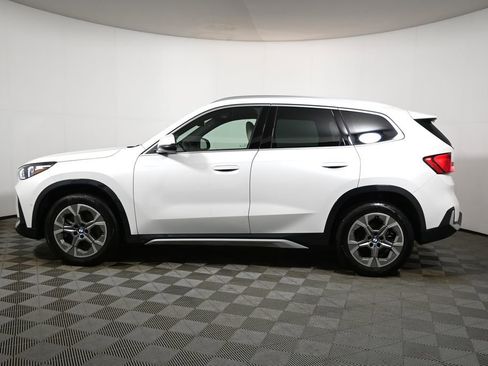 Certified 2025 BMW X1 xDrive28i w/ Convenience Package image 2