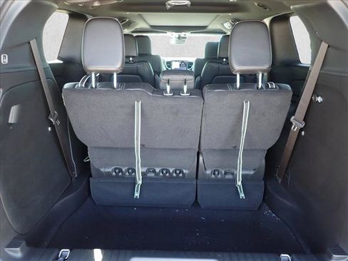New 2027 Chrysler Pacifica Select AWD/4WD image 8