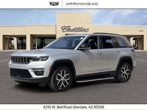 Used 2024 Jeep Grand Cherokee Limited w/ Luxury Tech Group II RWD image 1