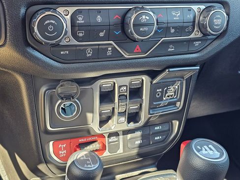 New 2026 Jeep Wrangler Unlimited Sport AWD/4WD image 22