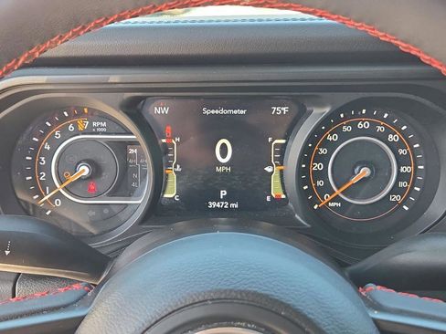 Used 2024 Jeep Gladiator Rubicon image 21