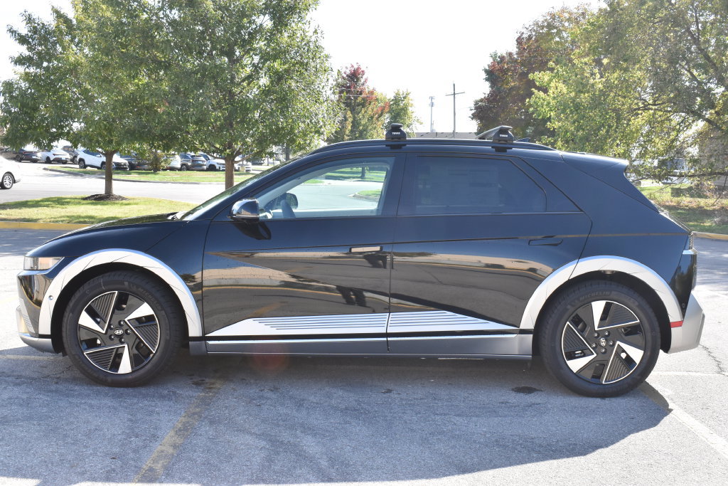New 2027 Hyundai Ioniq 5 Limited RWD image 7