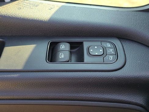 Used 2026 Mercedes-Benz Sprinter 2500 image 23