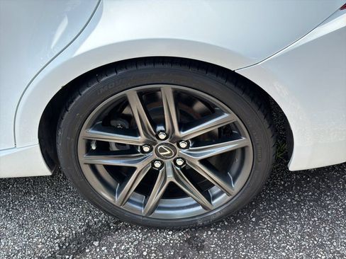 Used 2017 Lexus IS 350 F Sport w/ F Sport Package RWD image 19
