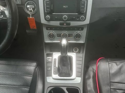 Used 2013 Volkswagen CC Lux image 13