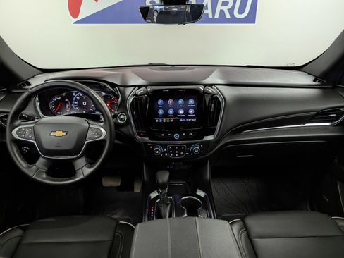 Used 2023 Chevrolet Traverse Premier image 10