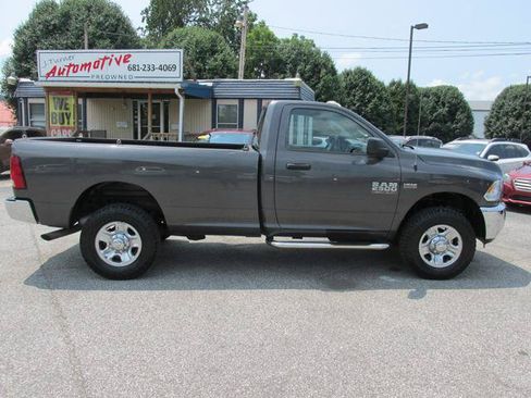 Used 2014 RAM 2500 Tradesman w/ Chrome Appearance Group AWD/4WD image 3