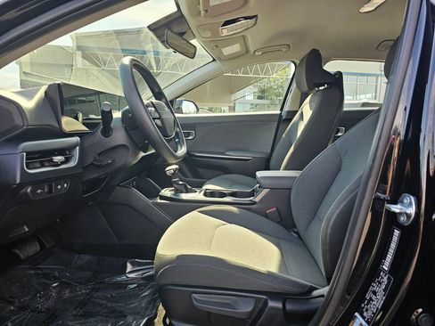 Used 2025 Kia K4 FWD image 21