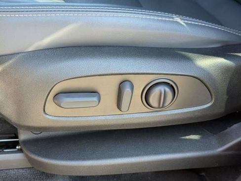 Used 2023 Buick Enclave Essence w/ Trailering Package, 5000 lbs. FWD image 12