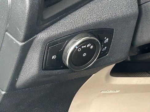 Used 2021 Ford EcoSport Titanium image 34