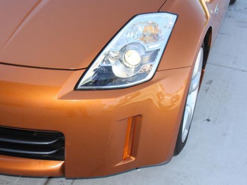 Used 2006 Nissan 350Z Touring RWD image 13