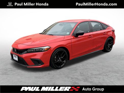 Used 2023 Honda Civic Sport image 1
