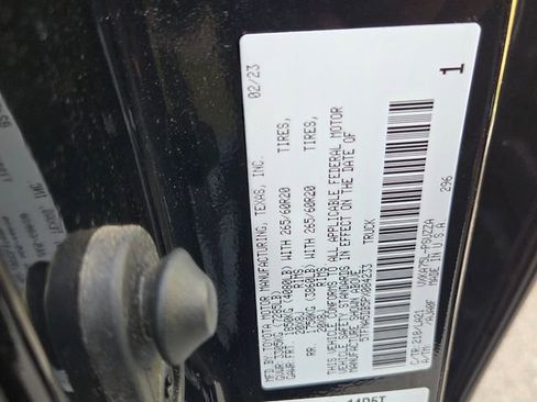 Used 2023 Toyota Tundra Platinum AWD/4WD image 6