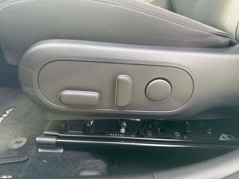 Used 2024 Hyundai Kona SEL image 20