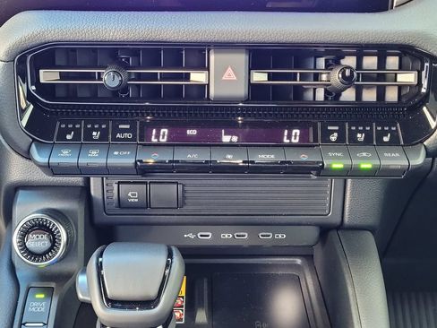 Used 2026 Toyota Land Cruiser w/ Premium Package AWD/4WD image 13