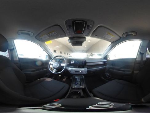 Used 2026 Hyundai Kona SEL Sport FWD image 42