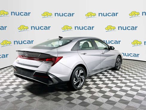 Certified 2025 Hyundai Elantra Sport image 7